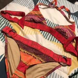 Women’s swim suit